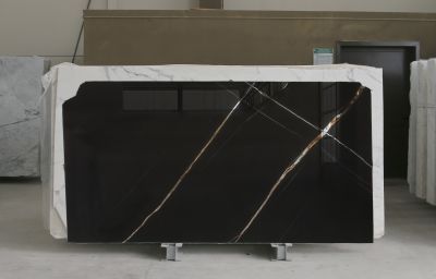 b956